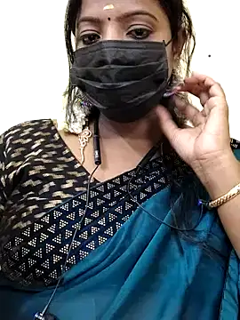 Snapshot of sheela28 chatting on 6, 12, 2024 sheela28 online show from 6, 12, 2024