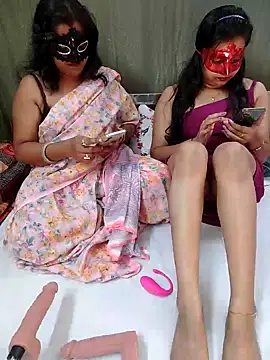 hottbabycam online show from 19, 4, 2026