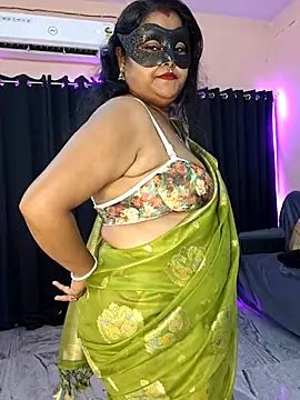 hottbabycam online show from 27, 7, 2026
