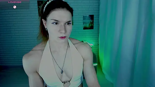 Lisa Ray online show from 4, 4, 2026