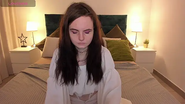 AmA lia  online show from 7, 2, 2025