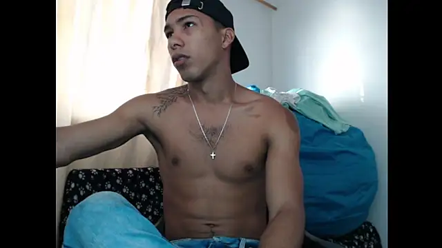 Snapshot of maximo_vega_newv chatting on 10, 12, 2024 maximo vega newv online show from 10, 12, 2024