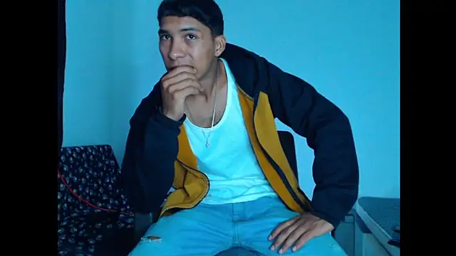 Snapshot of maximo_vega_newv chatting on 14, 12, 2024 maximo vega newv online show from 14, 12, 2024