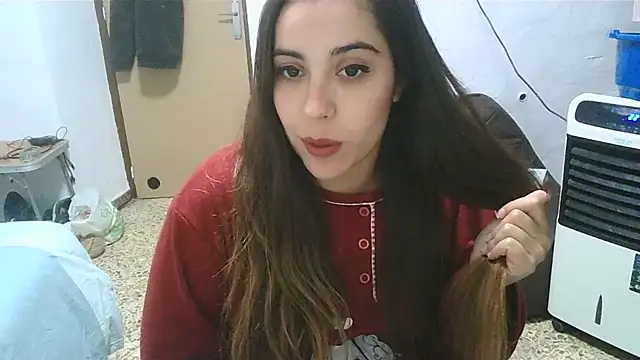 Ursumi1 online show from 9, 12, 2024