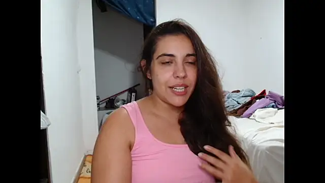 Ursumi1 online show from 16, 9, 2025