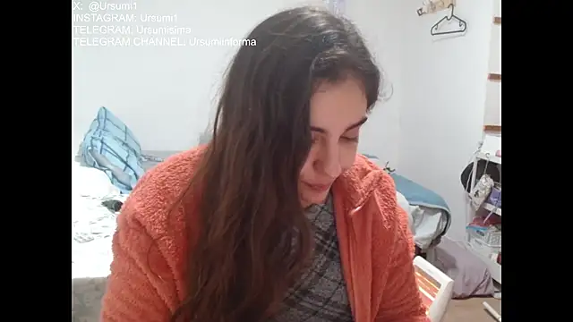 Ursumi1 online show from 7, 2, 2026