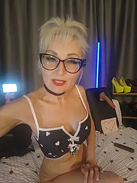 Snapshot of Milforja chatting on 29, 5, 2026 Milforja online show from 29, 5, 2026