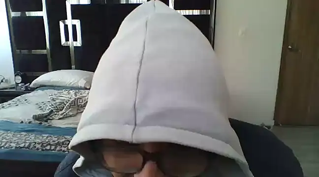 Nene1325 online show from 7, 12, 2024