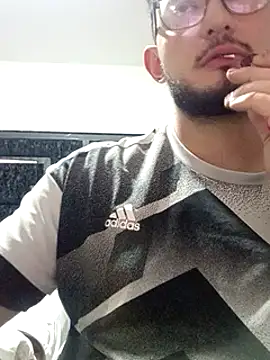 Nene1325 online show from 17, 12, 2024