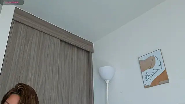 Tamaraa Serra online show from 26, 11, 2025