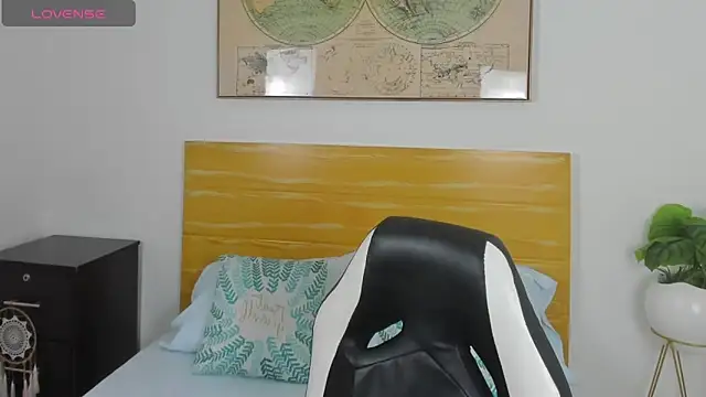 yaya23x online show from 1, 3, 2025