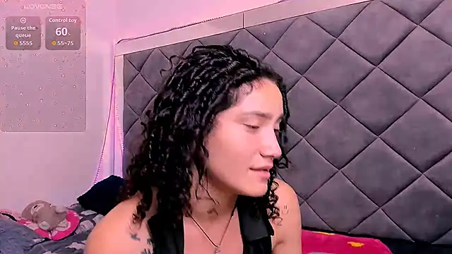 Nellyhills online show from 18, 11, 2025