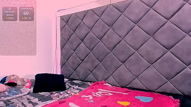 Nellyhills online show from 23, 11, 2025