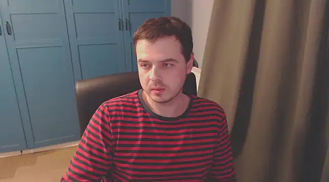 Snapshot of CuteMan33 chatting on 14, 12, 2024 CuteMan33 online show from 14, 12, 2024