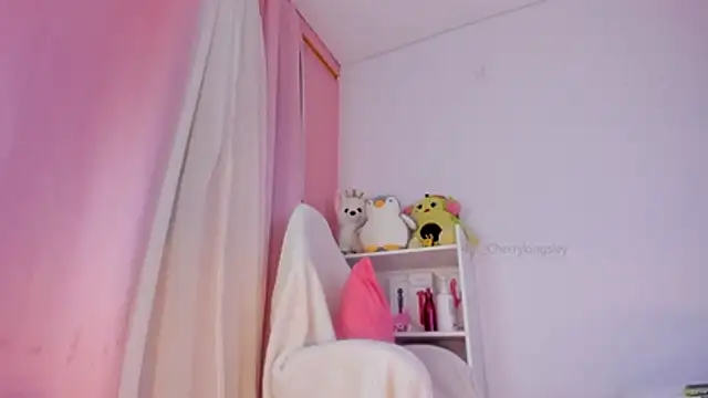  cherrykingsley1 online show from 14, 12, 2025