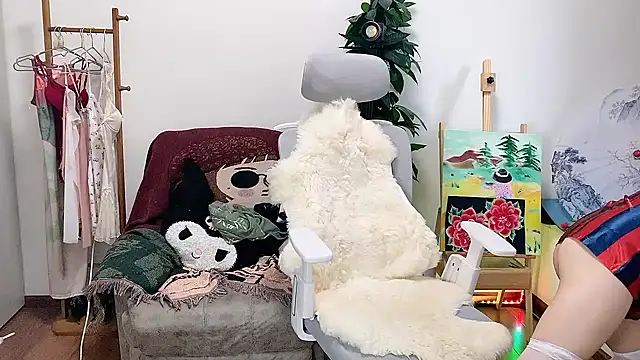 ChuChu1991 online show from 9, 1, 2025