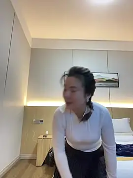 ChuChu1991 online show from 7, 3, 2025