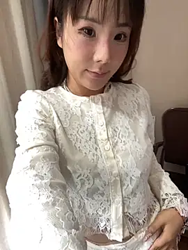 ChuChu1991 online show from 1, 12, 2025