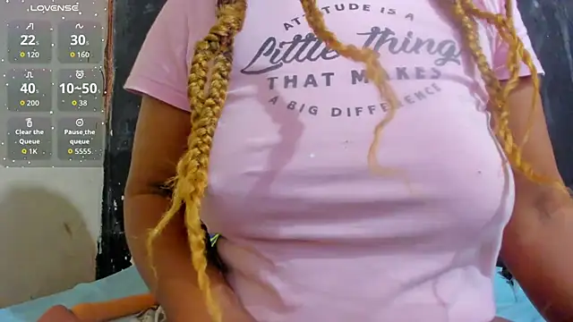 KamariaFyre online show from 4, 3, 2026