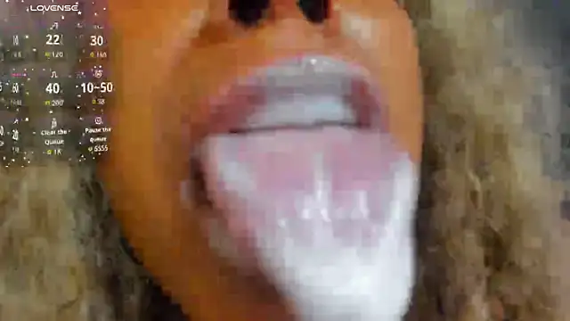 Snapshot of KamariaFyre chatting on 16, 5, 2026 KamariaFyre online show from 16, 5, 2026