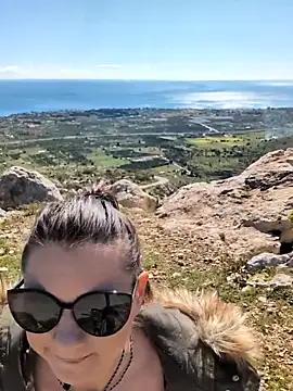 Samira-Summer online show from 22, 2, 2026