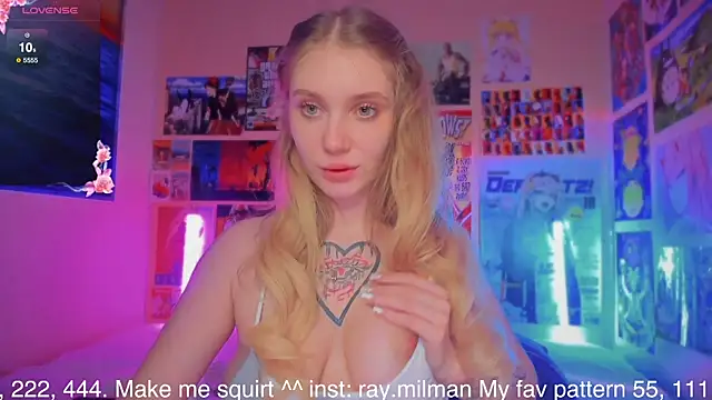 Snapshot of AliceMilman chatting on 18, 3, 2025 AliceMilman online show from 18, 3, 2025