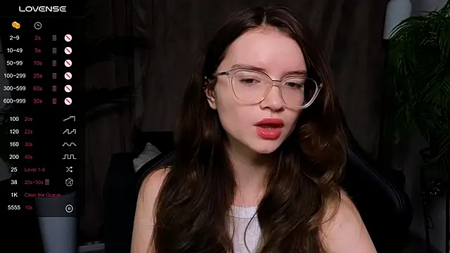 Sonya Glen online show from 22, 9, 2025