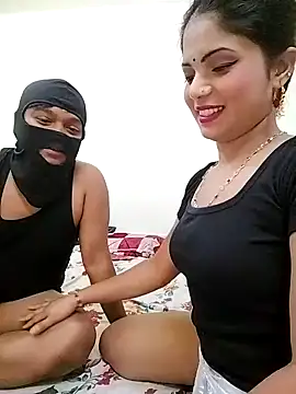 Snapshot of ascuple chatting on 12, 3, 2025 ascuple online show from 12, 3, 2025