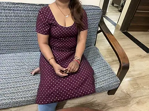 DivyaDutta online show from 10, 3, 2025