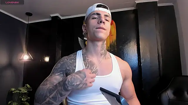 Flynn Riider online show from 14, 12, 2025