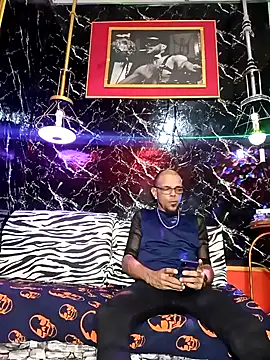 Charly BC Dirty online show from 2, 11, 2025