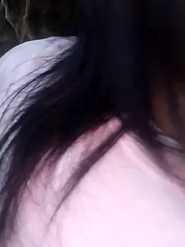 Danna-linyi online show from 6, 3, 2025