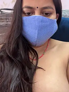 Snapshot of nehas chatting on 4, 3, 2025 nehas online show from 4, 3, 2025