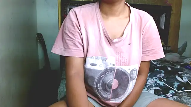 Snapshot of hinaa_khan chatting on 17, 3, 2026 hinaa khan online show from 17, 3, 2026
