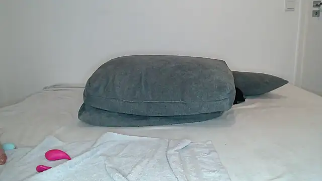 CherryEmmy online show from 16, 2, 2025