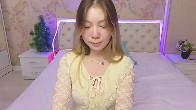 Snapshot of Babby_Rabbit chatting on 13, 12, 2024 Babby Rabbit online show from 13, 12, 2024