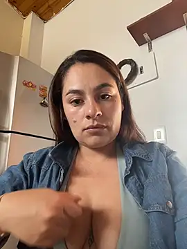 Gabriela-Parker  online show from 2, 12, 2025