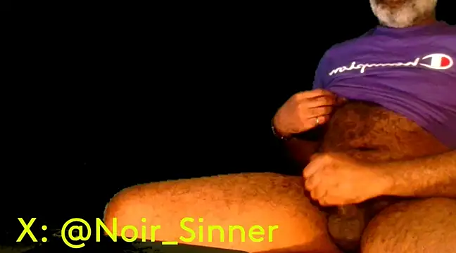 Snapshot of sinnernoir chatting on 20, 1, 2025 sinnernoir online show from 20, 1, 2025