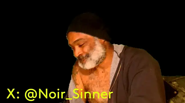Snapshot of sinnernoir chatting on 22, 1, 2025 sinnernoir online show from 22, 1, 2025