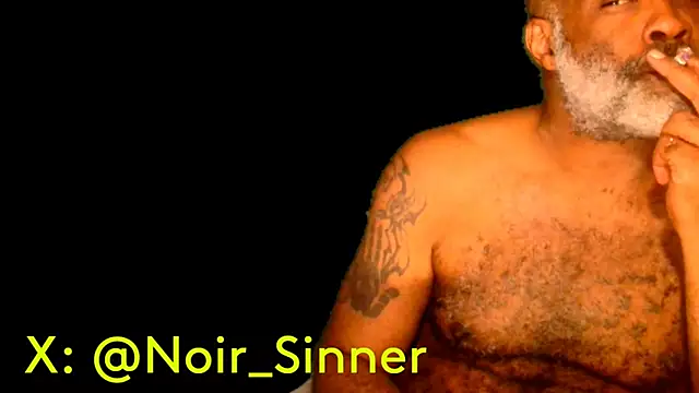 Snapshot of sinnernoir chatting on 23, 1, 2025 sinnernoir online show from 23, 1, 2025