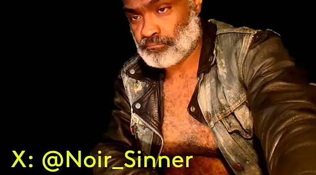 Snapshot of sinnernoir chatting on 23, 1, 2025 sinnernoir online show from 23, 1, 2025