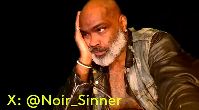 Snapshot of sinnernoir chatting on 5, 2, 2025 sinnernoir online show from 5, 2, 2025