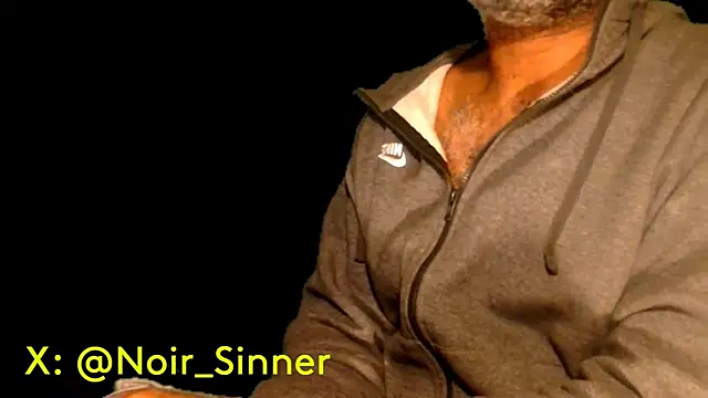 Snapshot of sinnernoir chatting on 13, 3, 2025 sinnernoir online show from 13, 3, 2025