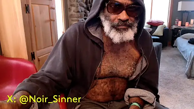 Snapshot of sinnernoir chatting on 26, 9, 2025 sinnernoir online show from 26, 9, 2025
