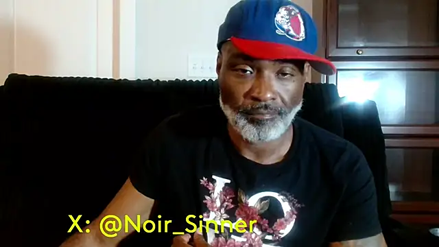 Snapshot of sinnernoir chatting on 24, 7, 2026 sinnernoir online show from 24, 7, 2026