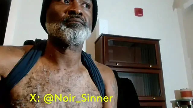 Snapshot of sinnernoir chatting on 25, 7, 2026 sinnernoir online show from 25, 7, 2026
