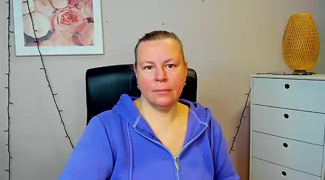 Snapshot of NancyCREAM chatting on 2, 3, 2025 NancyCREAM online show from 2, 3, 2025