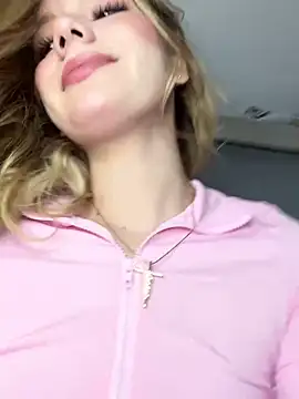 NicoleCut online show from 12, 2, 2025