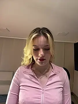 NicoleCut online show from 6, 2, 2026