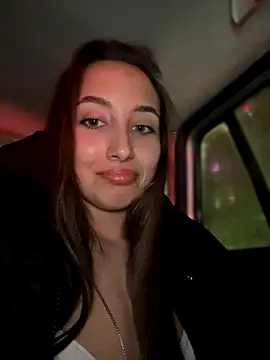 VelvetVixenI online show from 18, 12, 2025